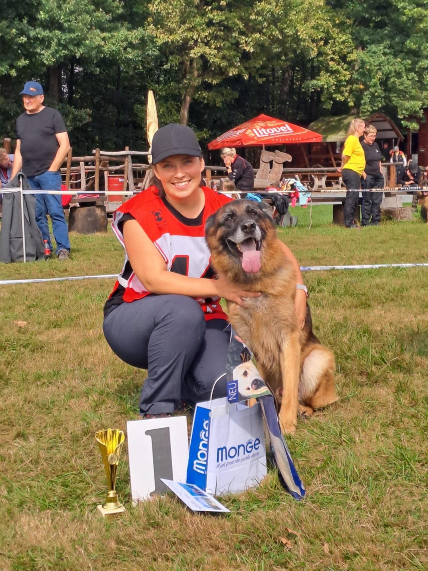 5bca0e3a-31f4-4a7a-b843-fbf1d1ba433c